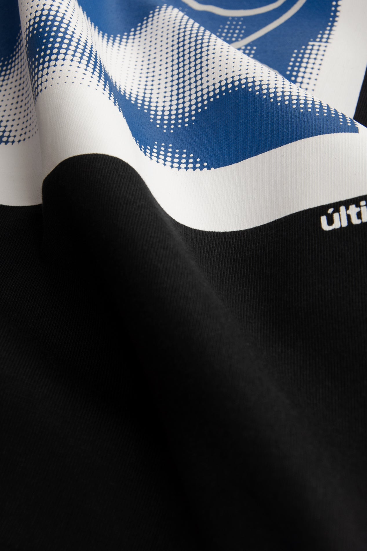 Camiseta Iara Black
